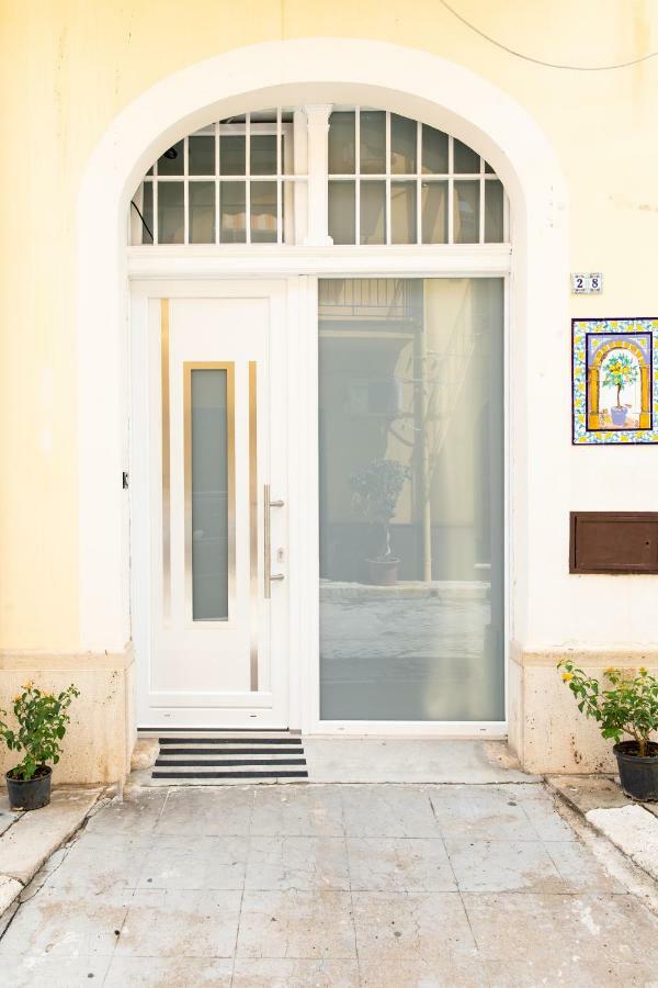 Guest house libertà Balestrate Exterior foto